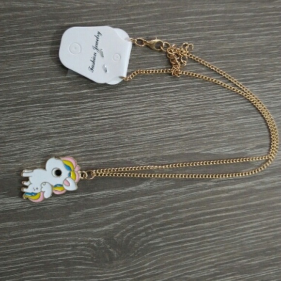 (A2) Pony Necklace - Picture 5 of 5